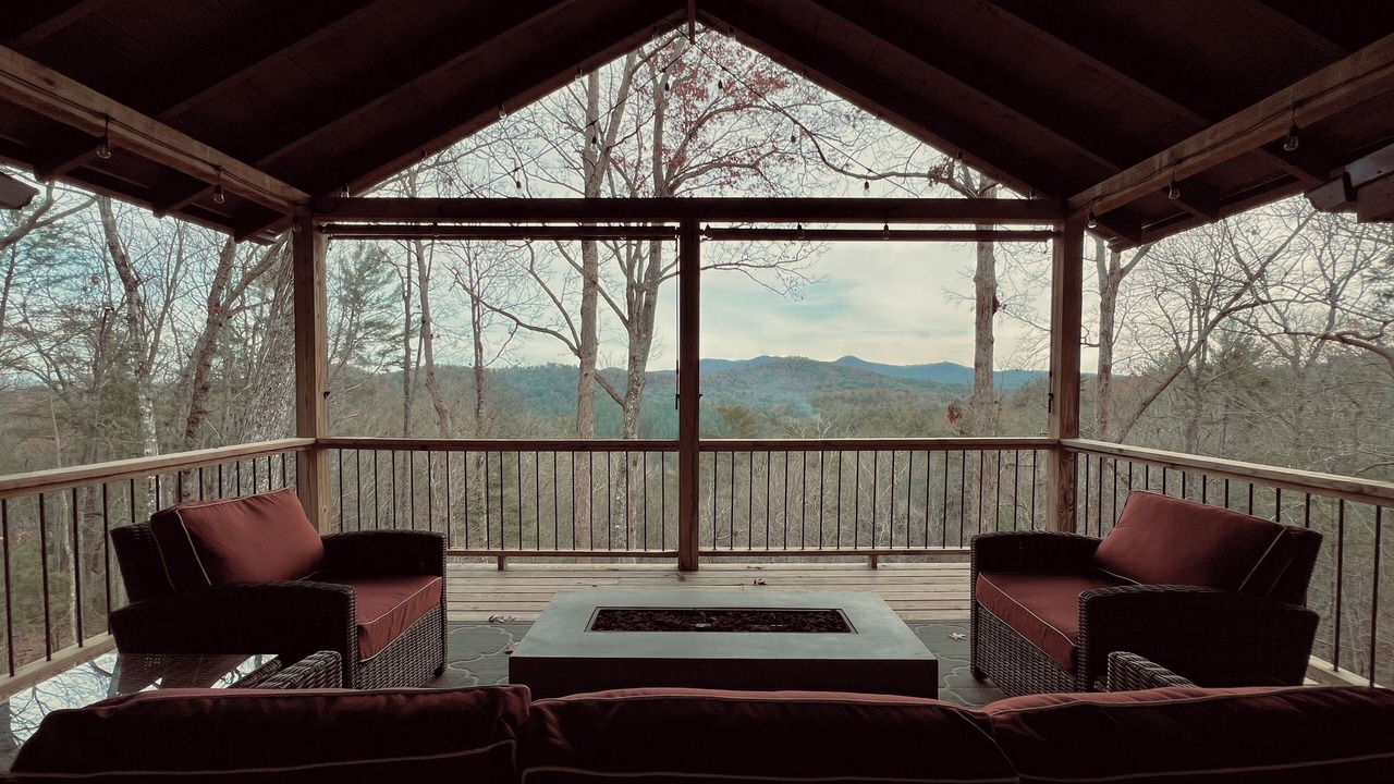 Photo of Others in Raccoon Ridge