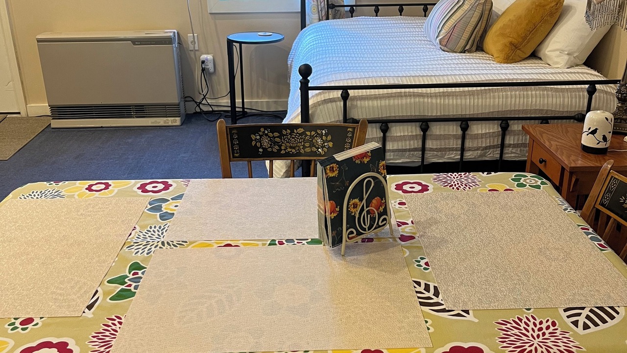 Photo of Bedroom in Oakland