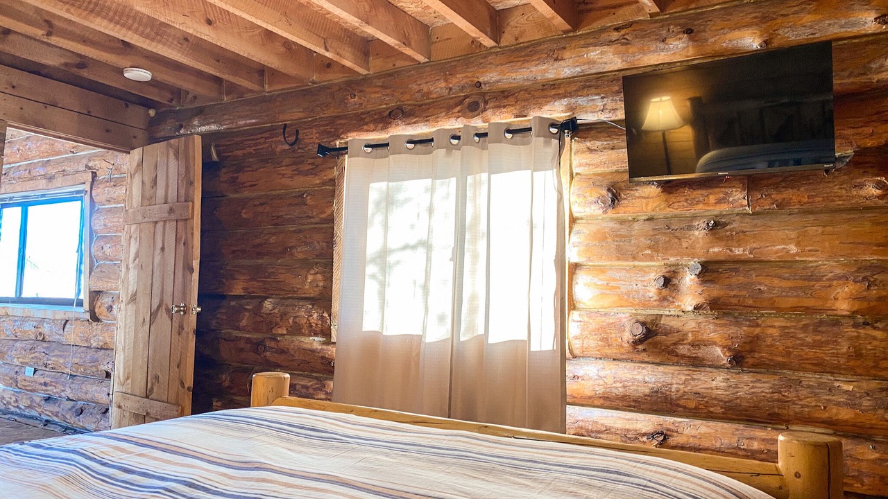Photo of Bedroom in Rainsville