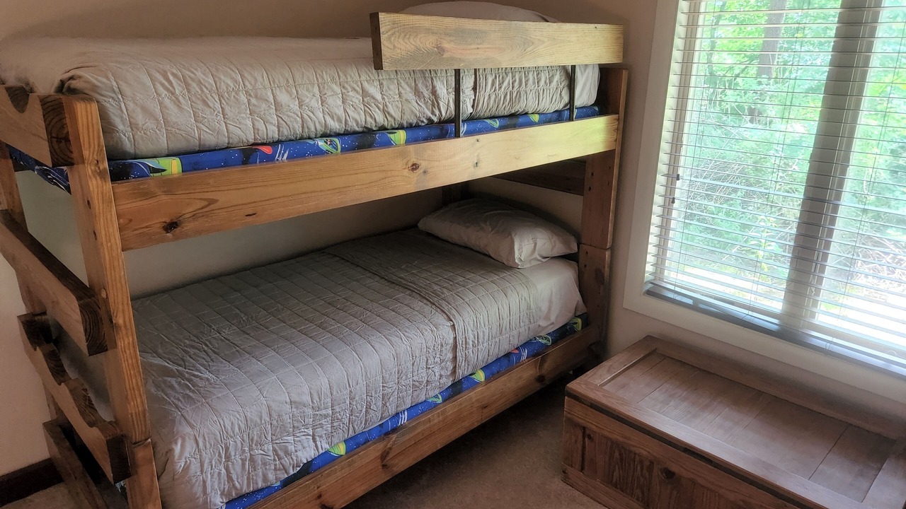Photo of Bedroom in Ellicottville