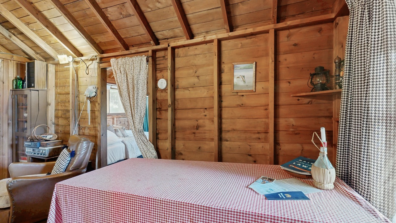 Photo of Bedroom in Greenville Junction