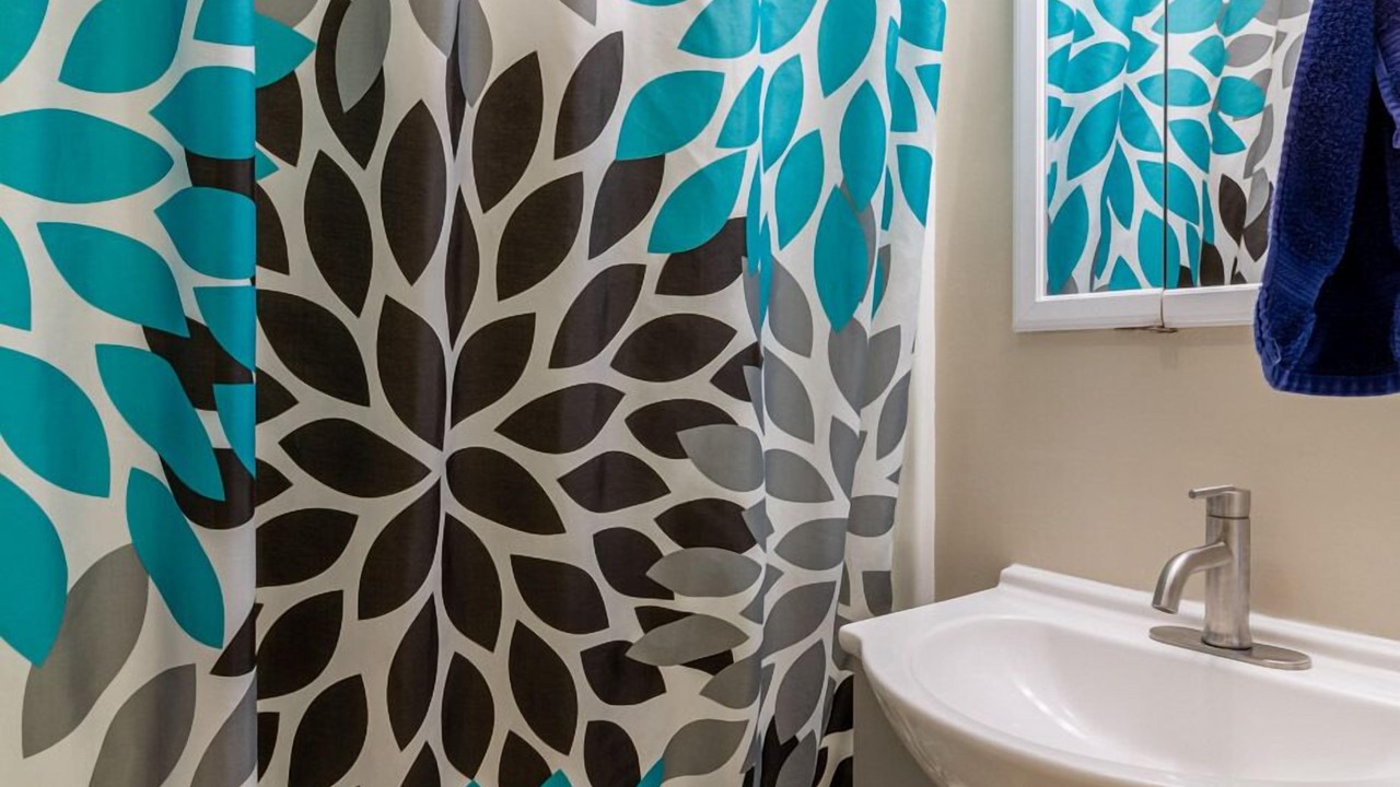 Photo of Bathroom in Pryor