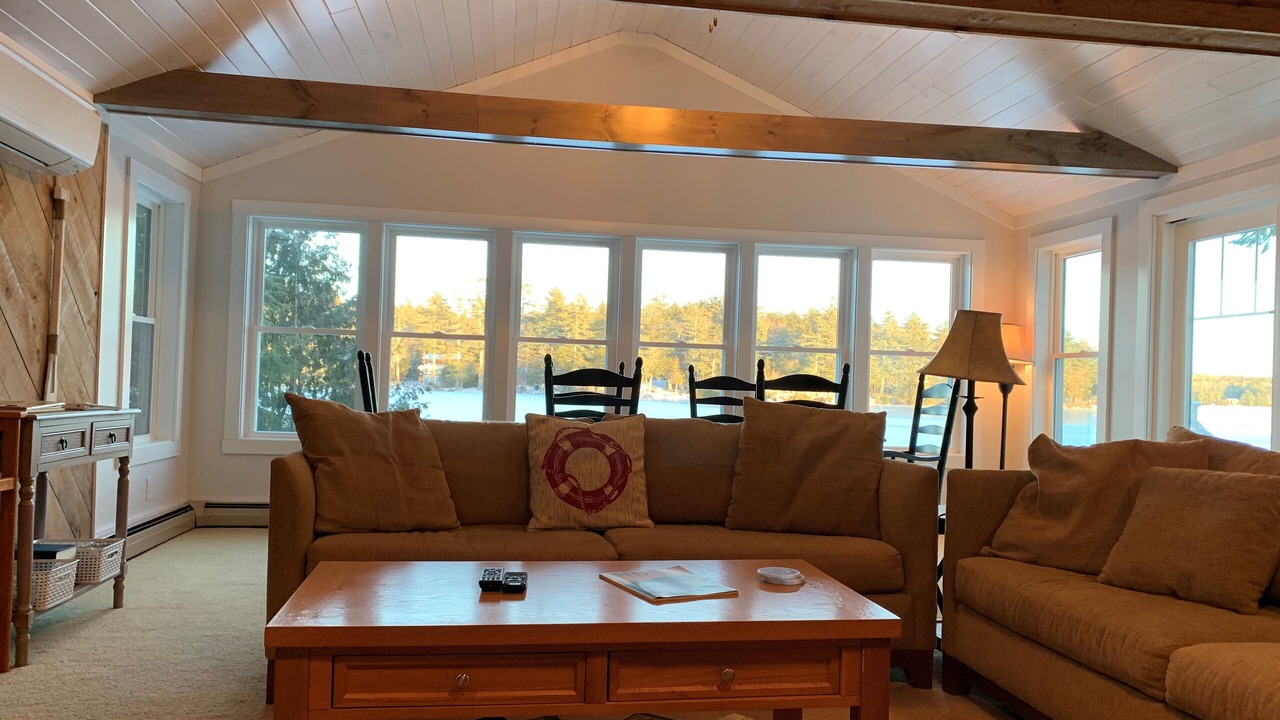 Photo of Livingroom in Otis