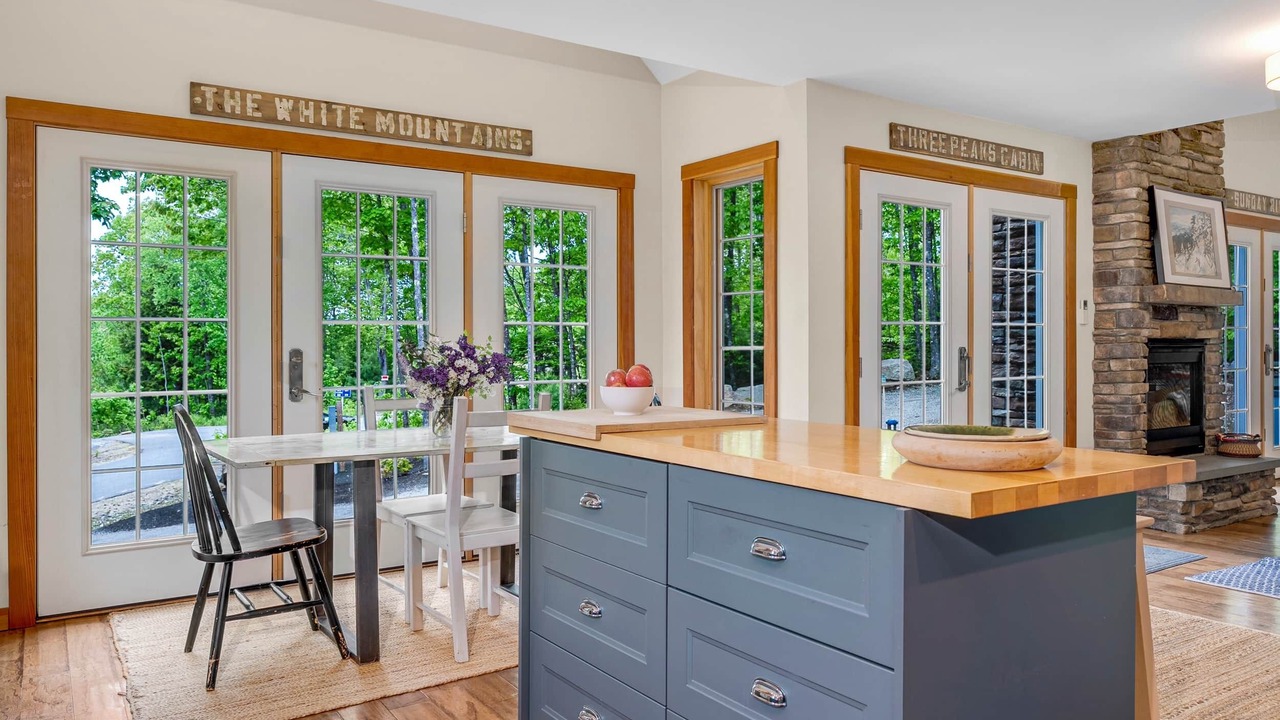 Photo of Livingroom in Bryant Pond