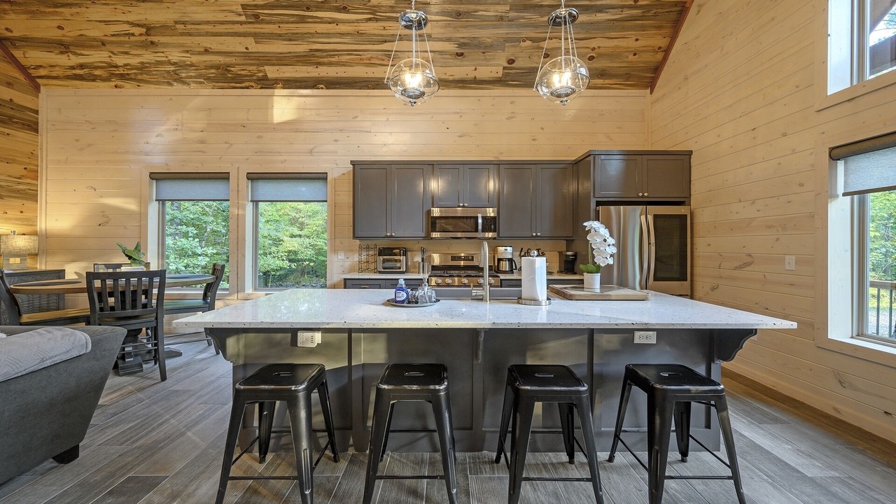 Photo of Kitchen in Golden