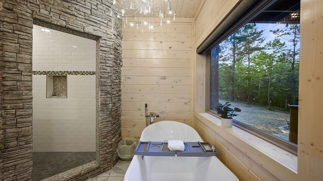 Photo of Bathroom in Golden
