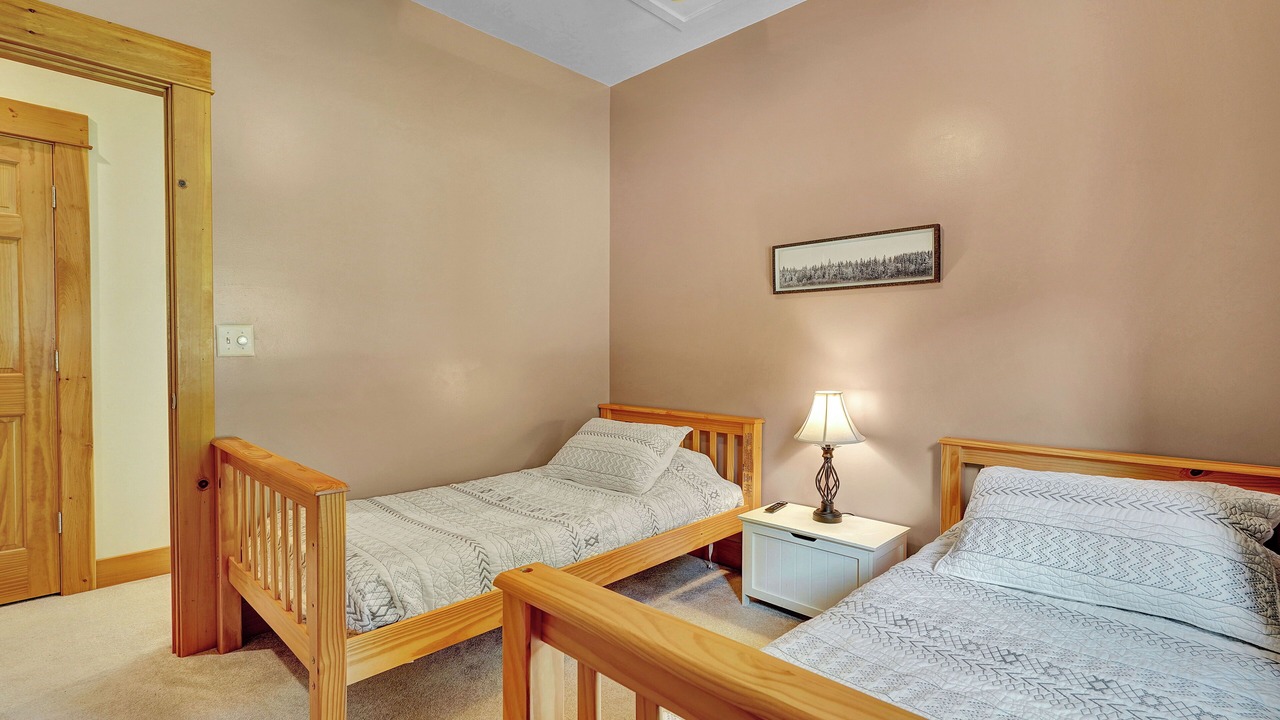 Photo of Bedroom in Ellicottville