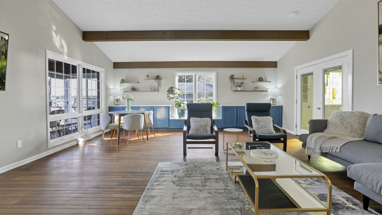 Photo of Livingroom in Buckeye Lake