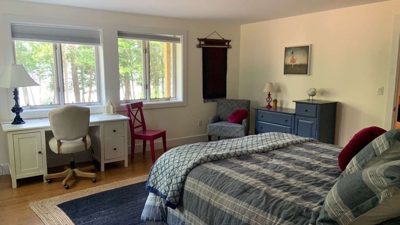 Photo of Bedroom in Mount Vernon