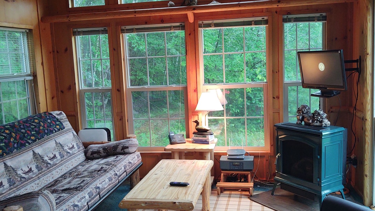 Photo of Livingroom in Lovell