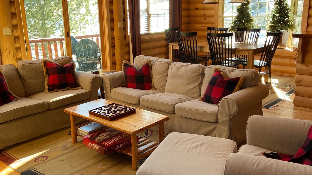 Photo of Livingroom in Bridgton