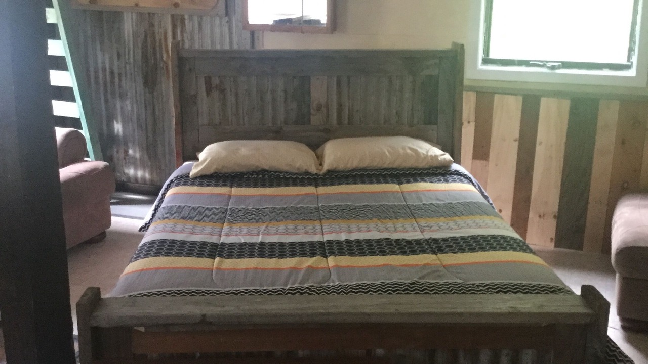 Photo of Bedroom in Talkeetna