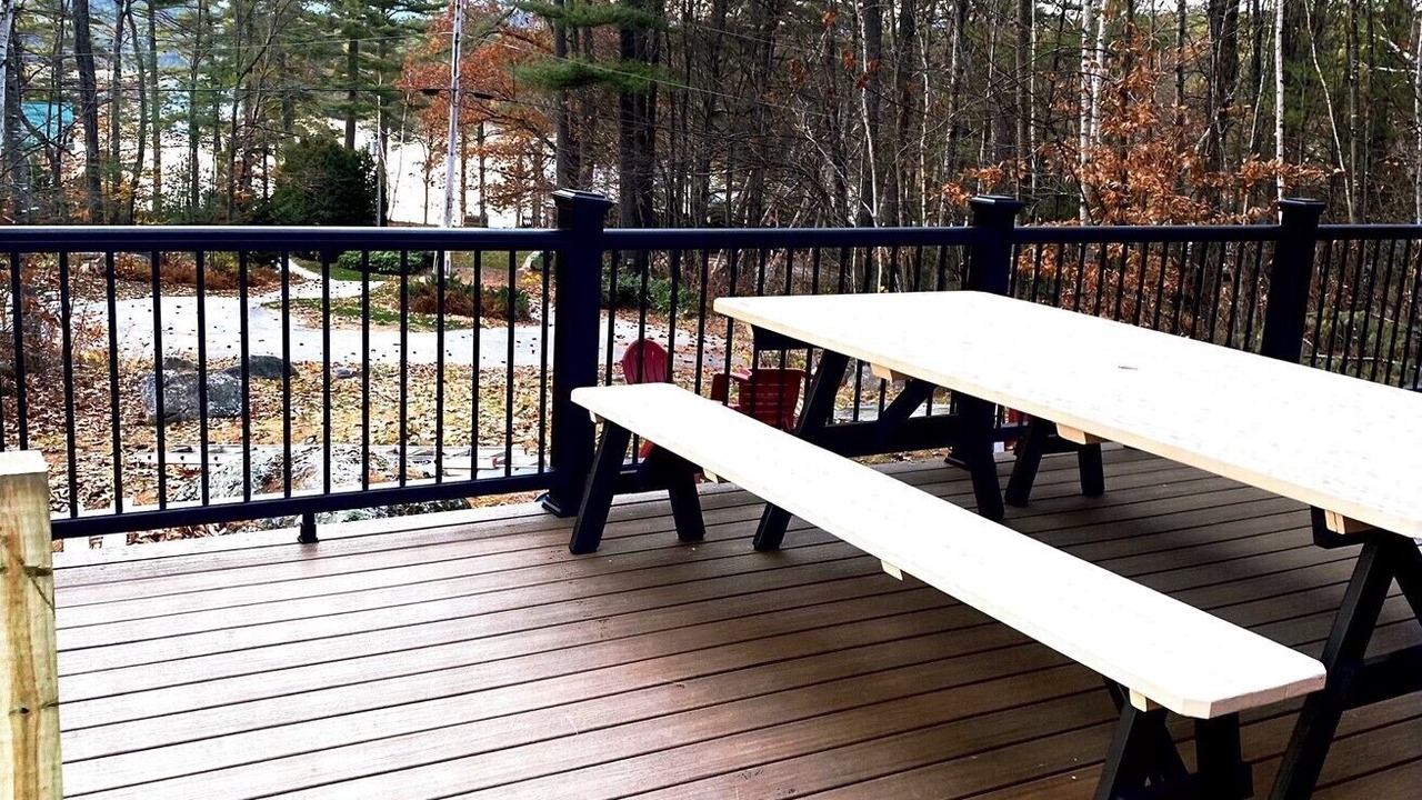 Photo of Outdoor in Center Lovell
