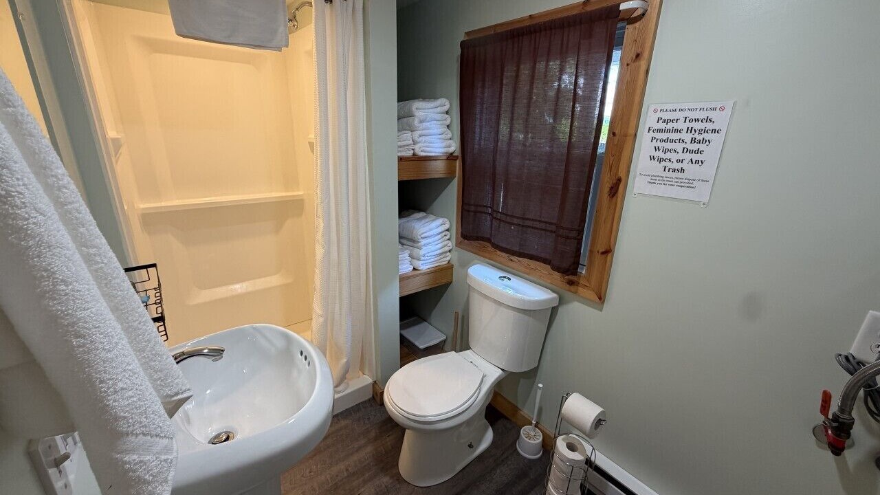 Photo of Bathroom in Geneva-on-the-Lake