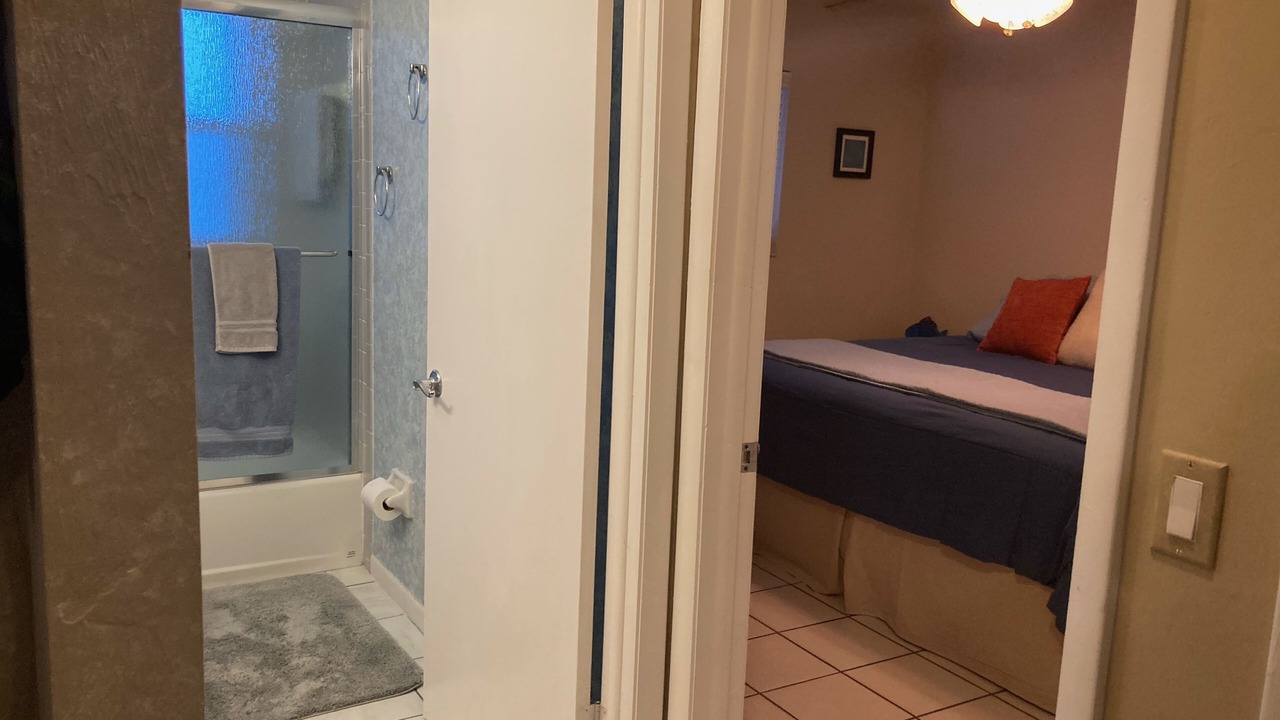 Photo of Bedroom in Naples Park