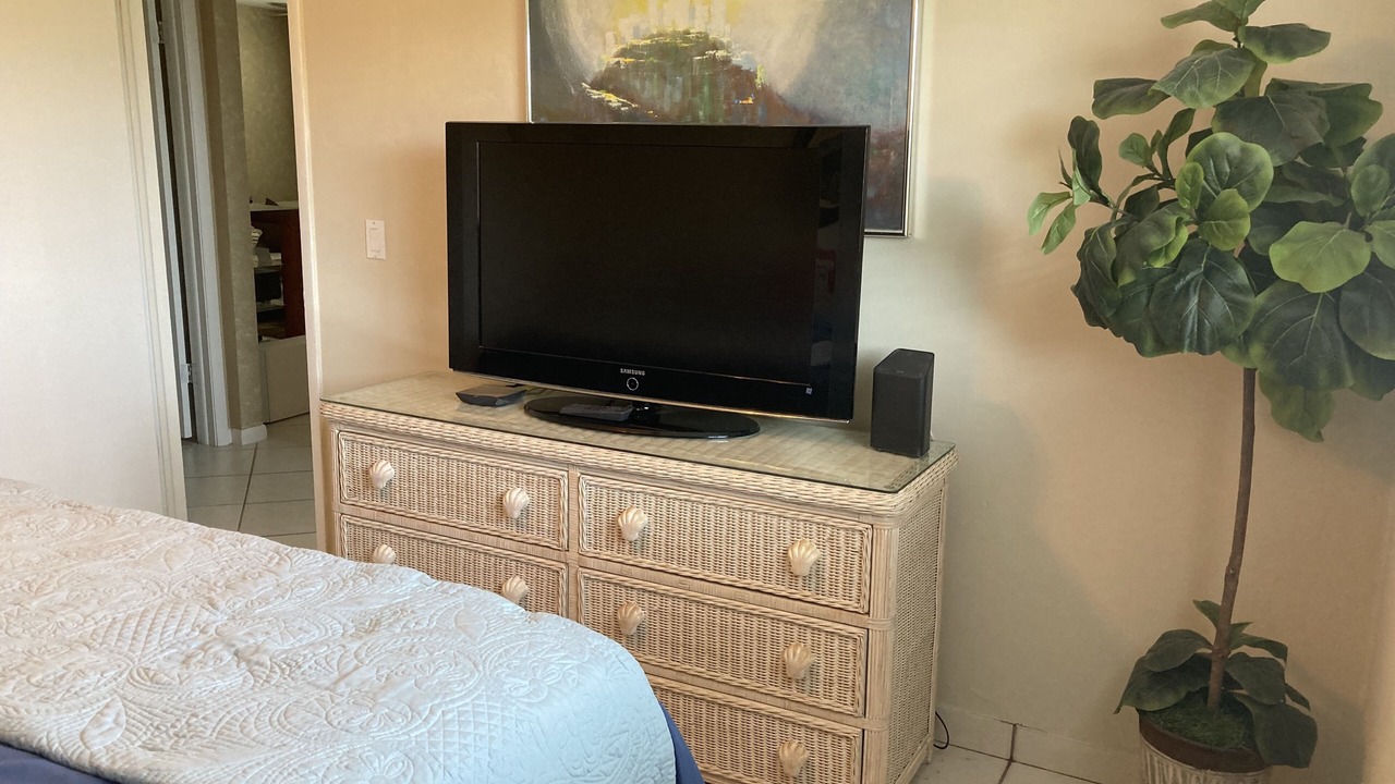 Photo of Bedroom in Naples Park