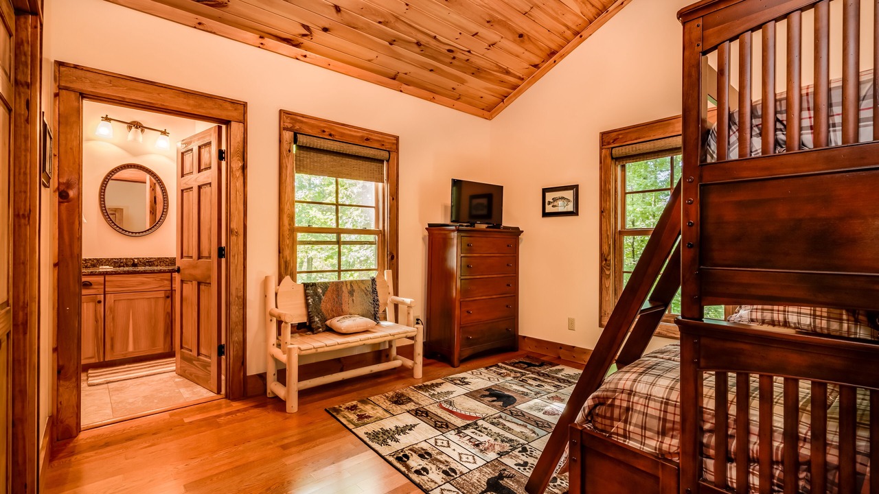 Photo of Bedroom in Sapphire