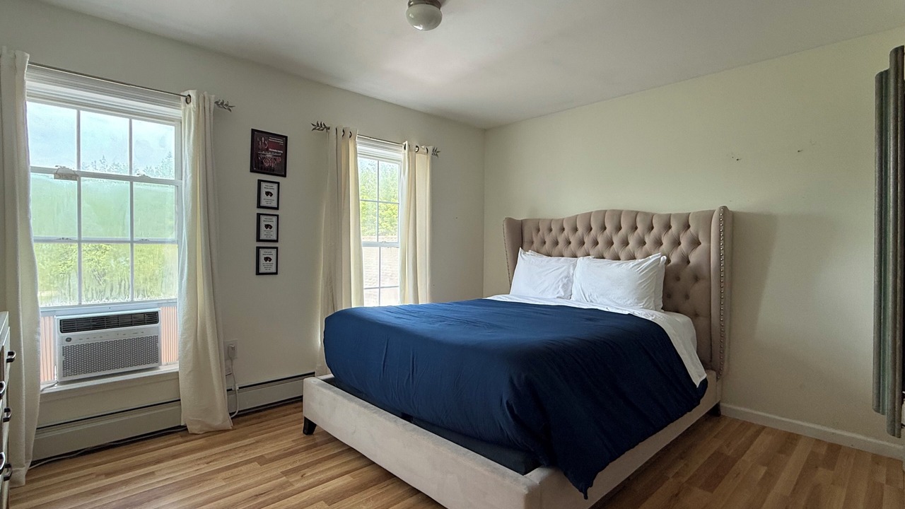 Photo of Bedroom in Wiscasset