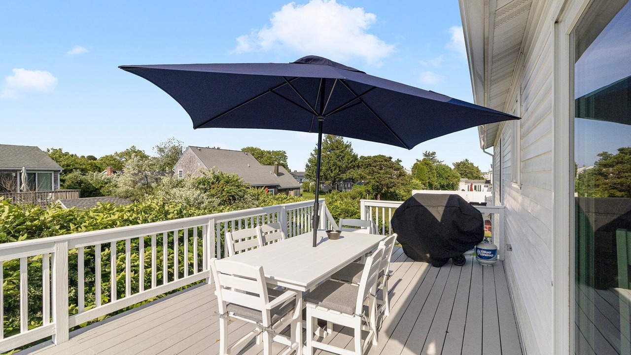 Photo of Outdoor in Eastward Look