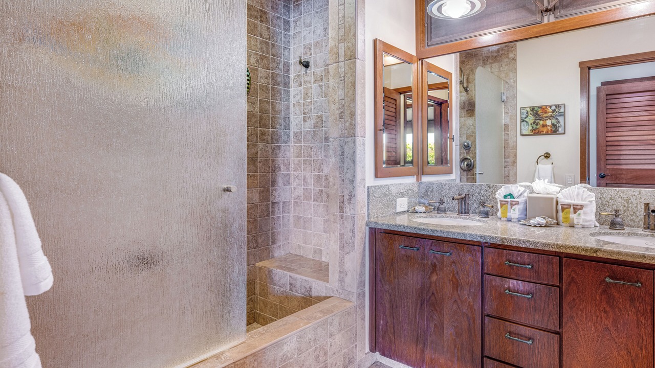 Photo of Bathroom in Wailea