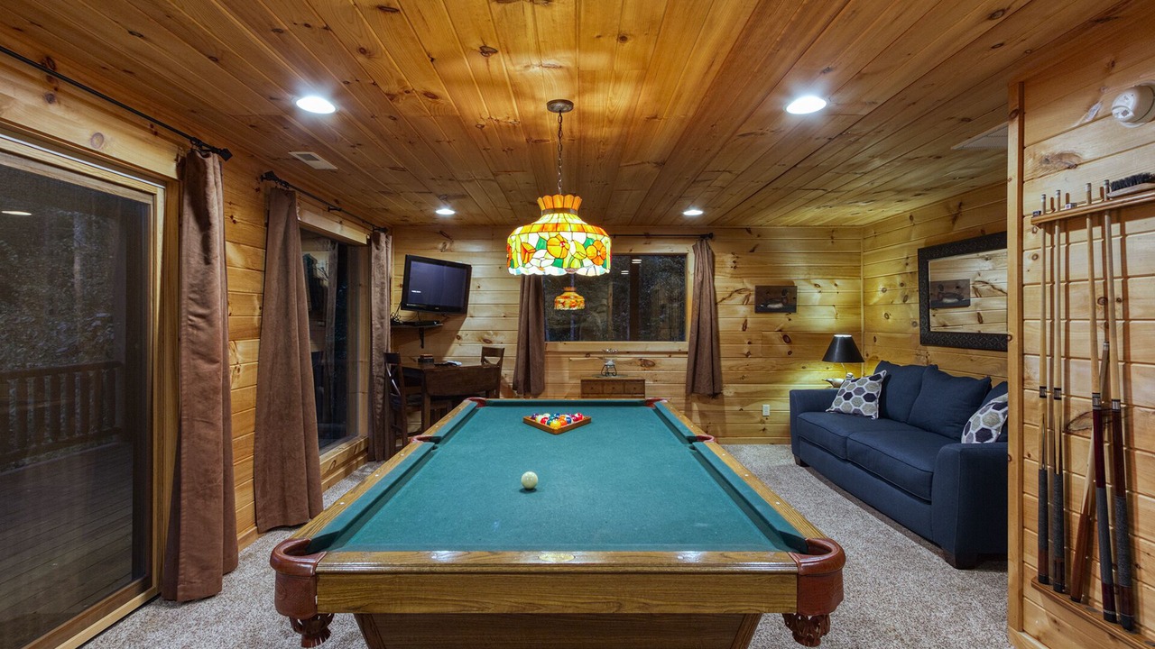 Photo of Livingroom in Almond
