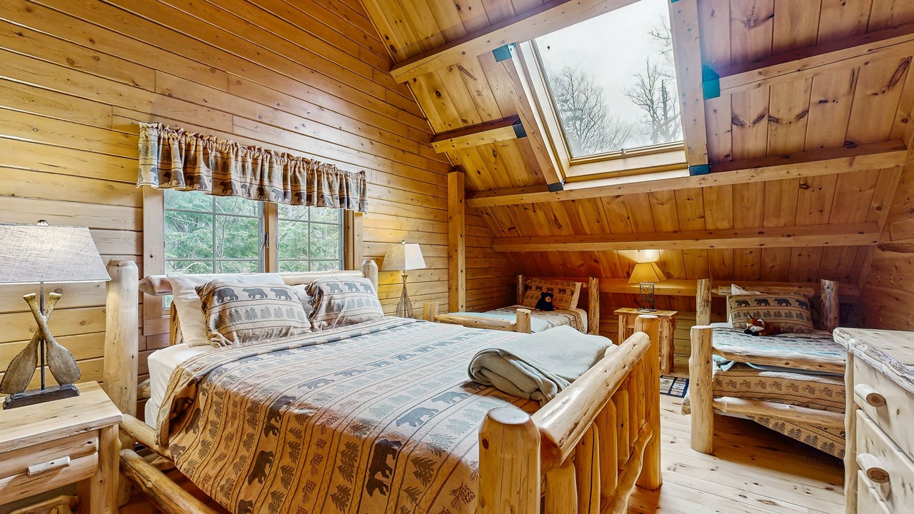 Photo of Bedroom in Beaver Cove