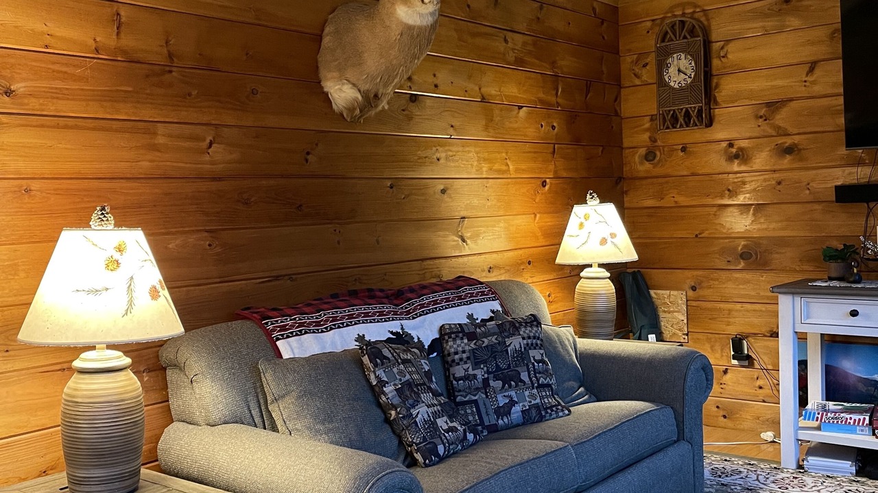 Photo of Livingroom in Franklin County