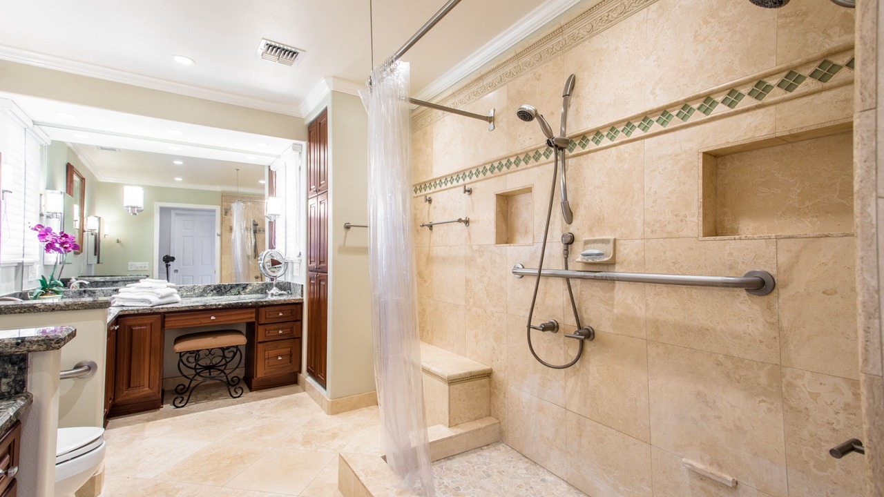 Photo of Bathroom in Wailea