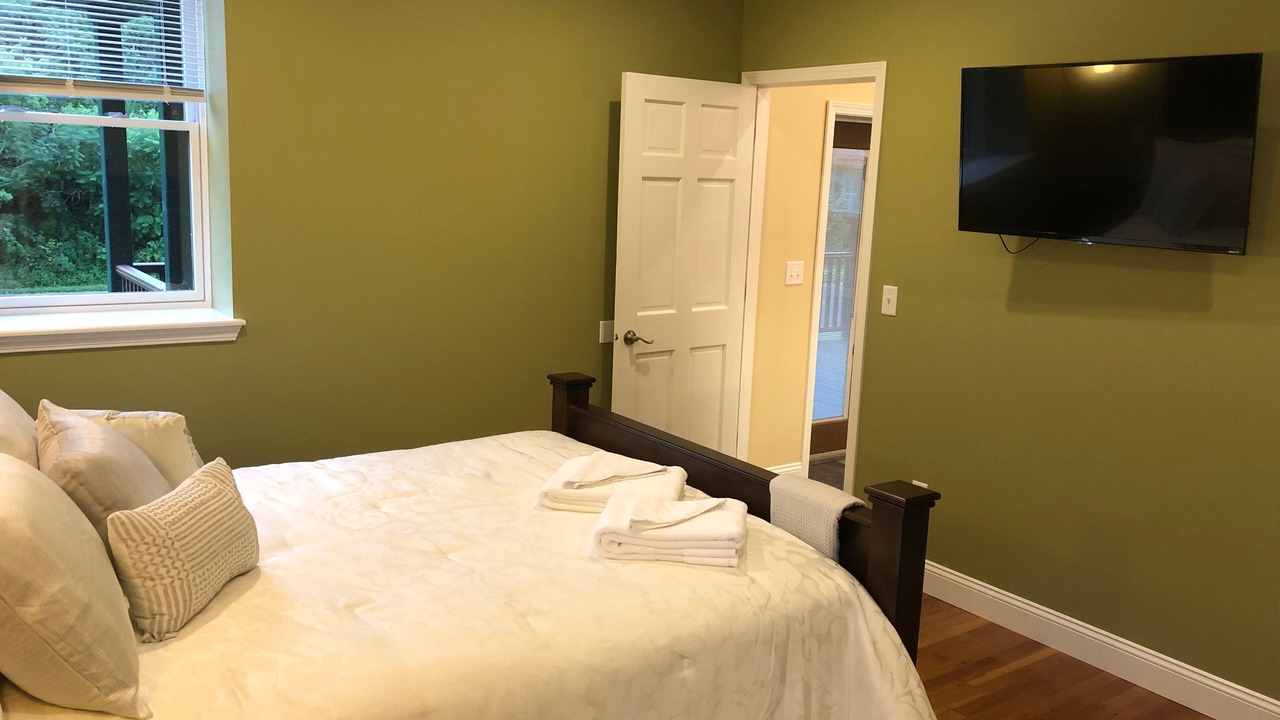 Photo of Bedroom in Ellicottville