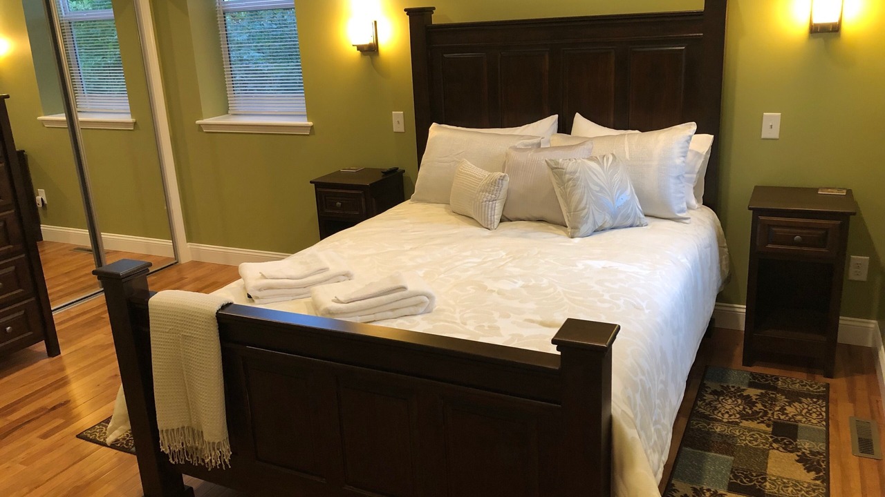 Photo of Bedroom in Ellicottville