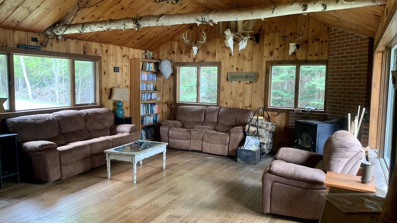 Photo of Livingroom in Rangeley