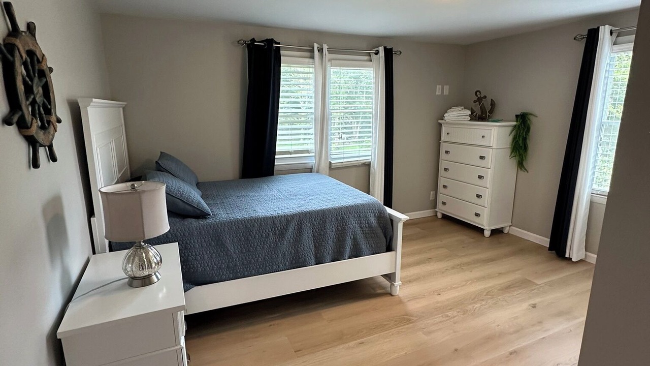 Photo of Bedroom in Bonnet Shores