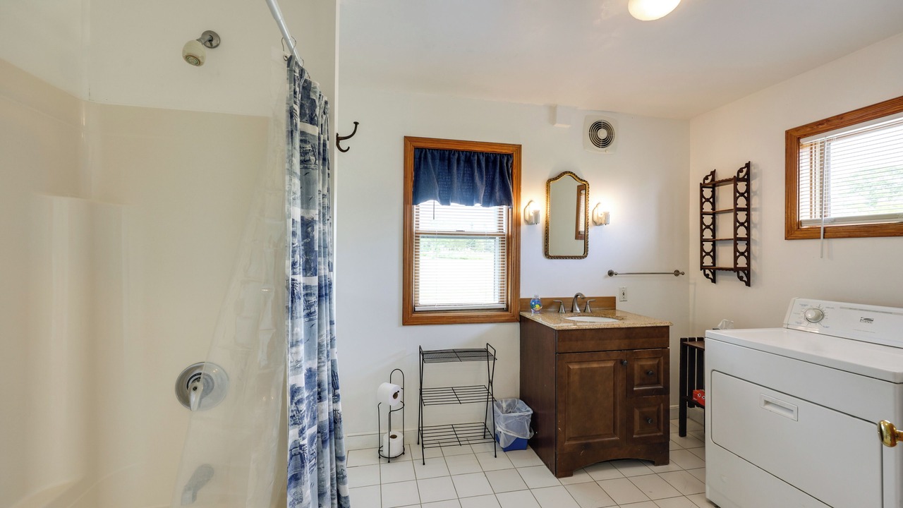 Photo of Bathroom in East Sullivan
