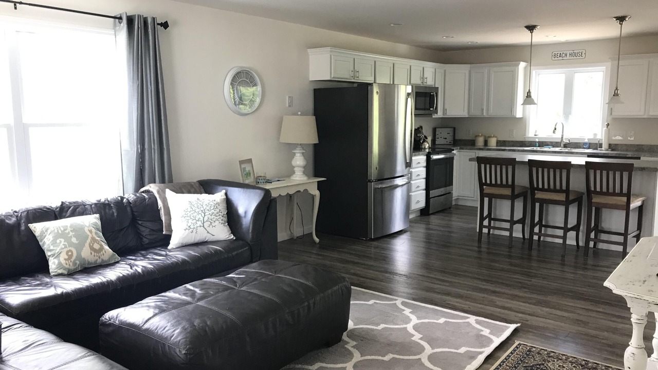 Photo of Livingroom in Narragansett Pier