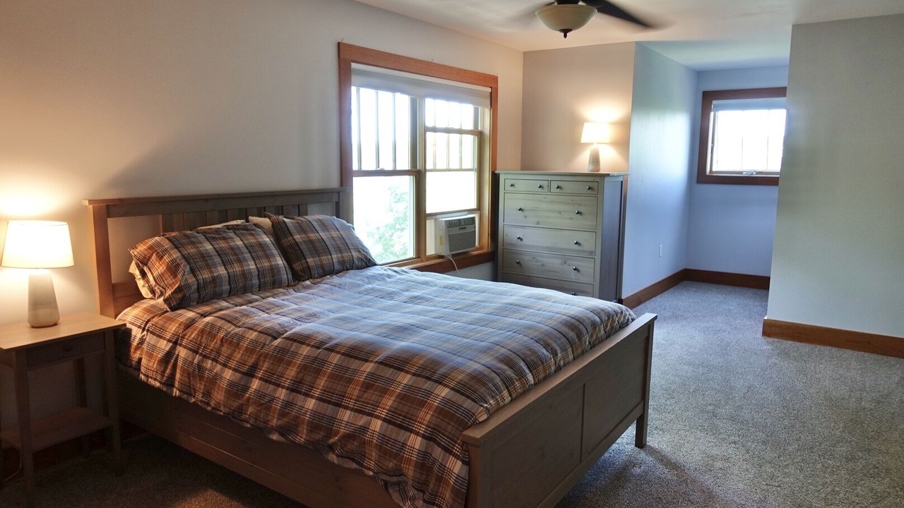 Photo of Bedroom in Perry