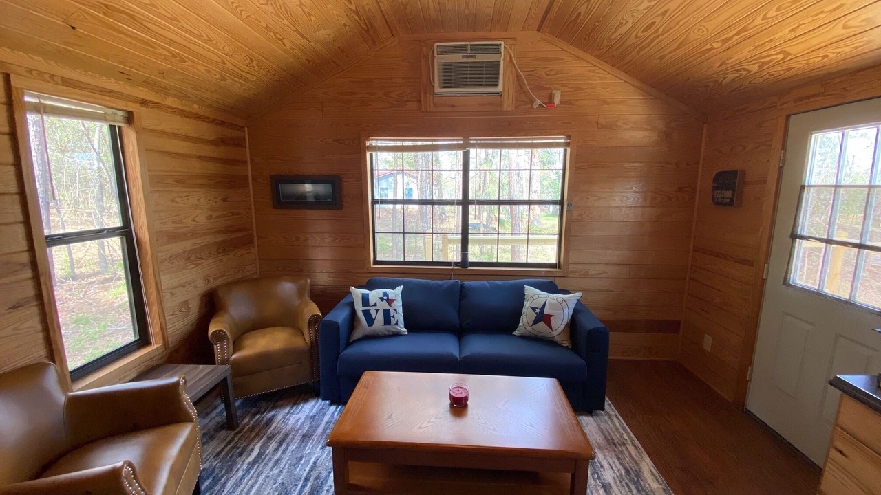 Photo of Bedroom in Wood County