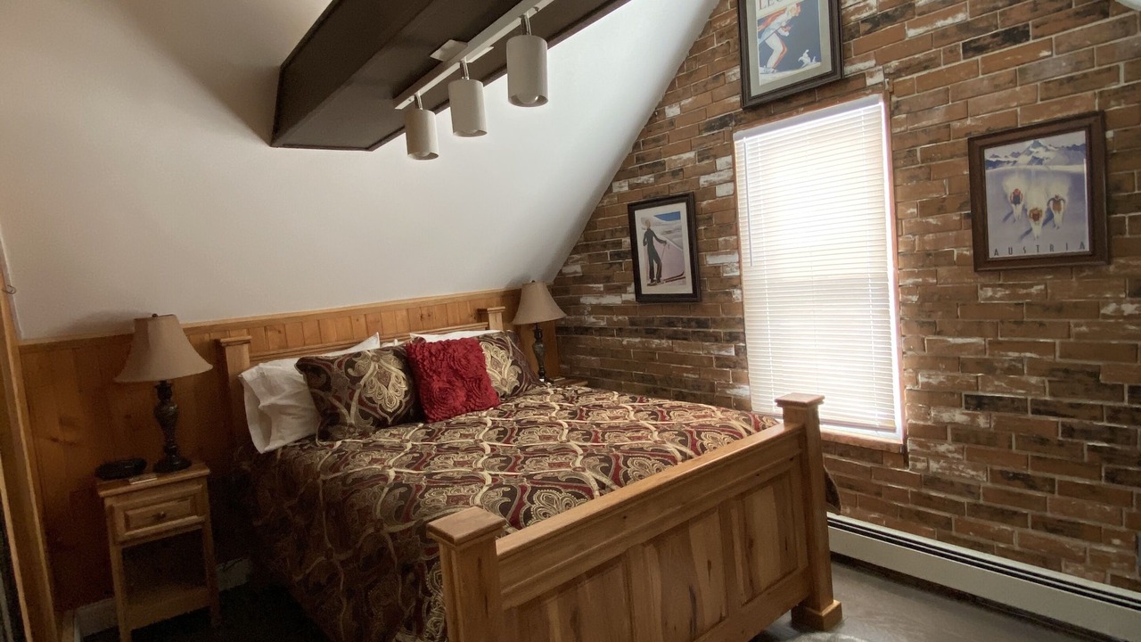 Photo of Bedroom in Ellicottville