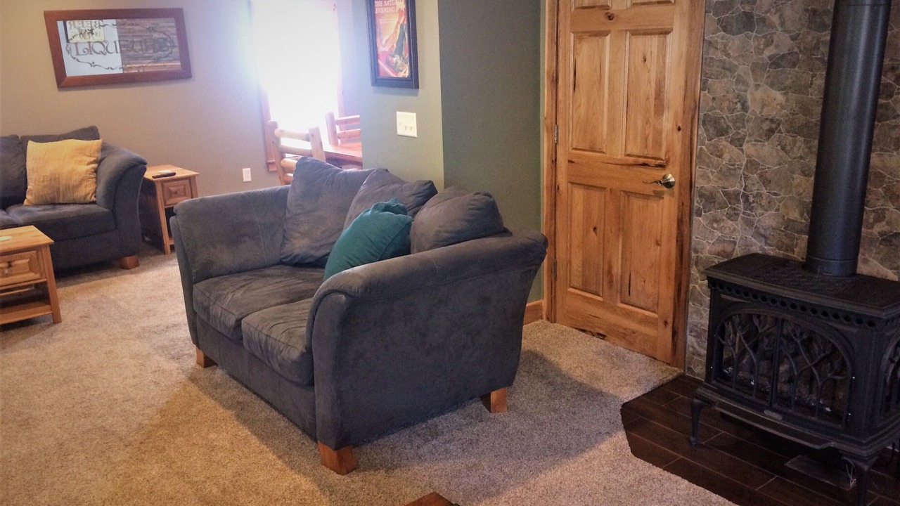 Photo of Livingroom in Ellicottville