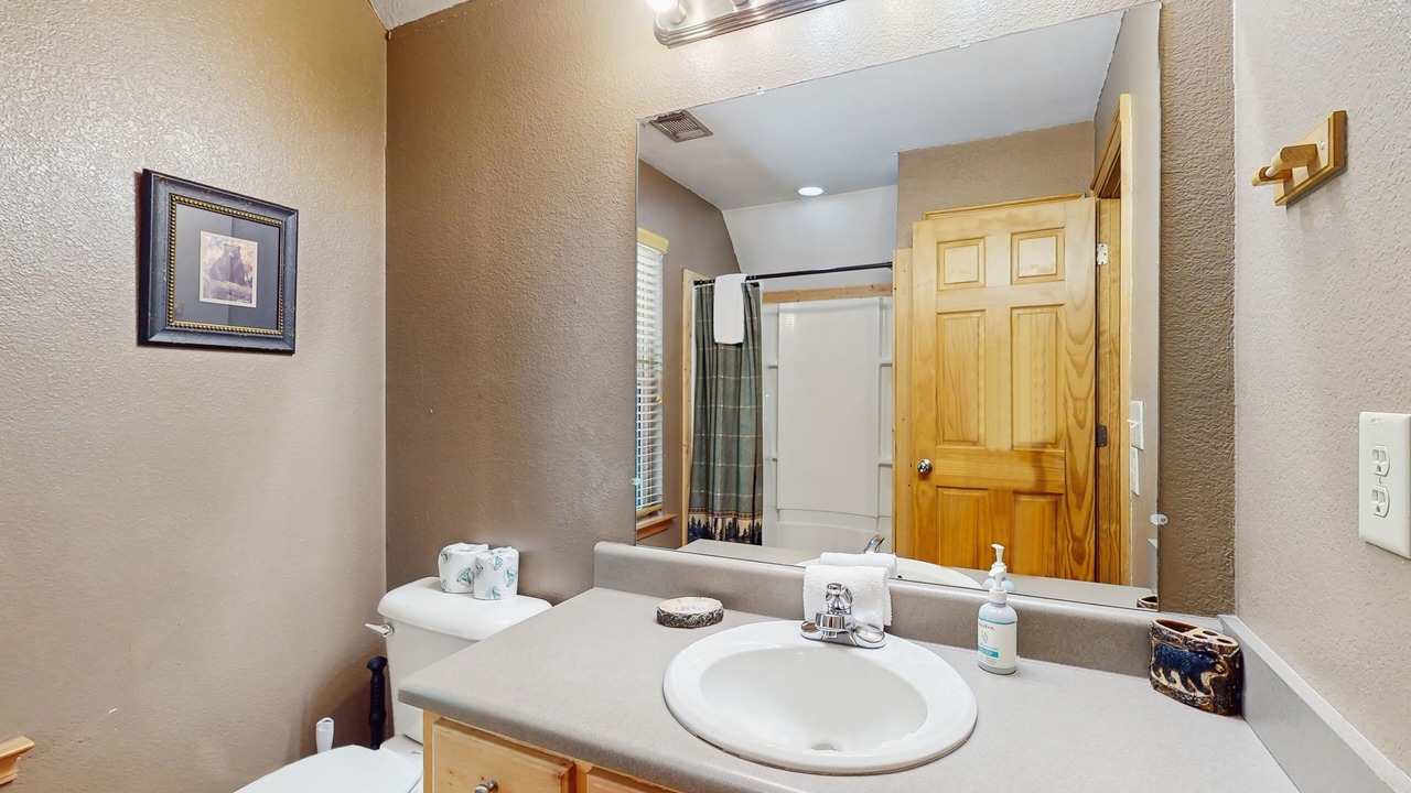 Photo of Bathroom in Williamstown