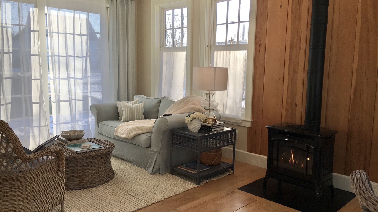 Photo of Livingroom in Bayville