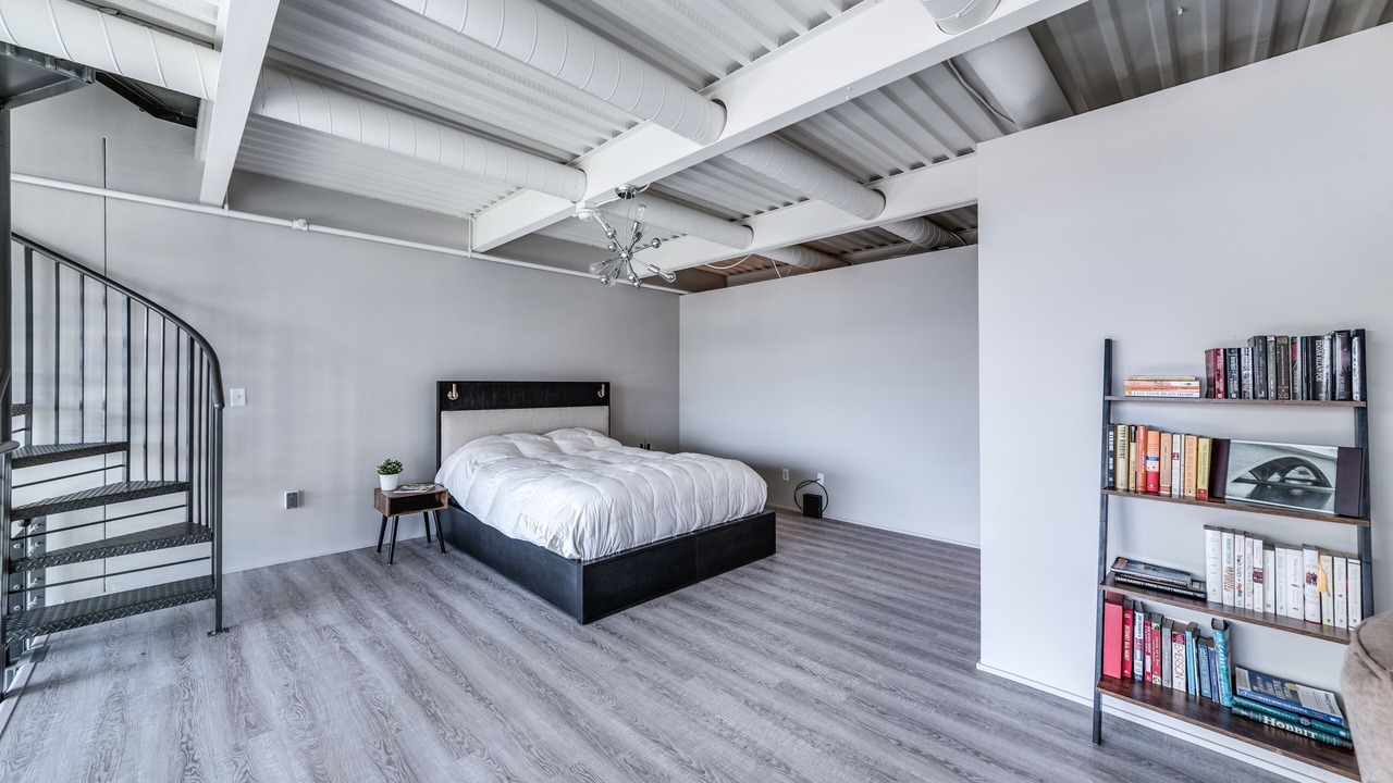 Photo of Bedroom in Italian Village