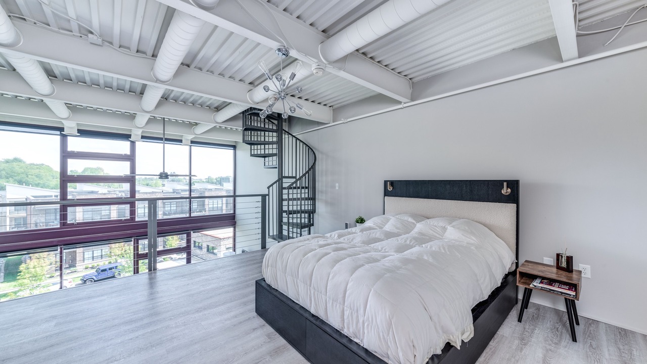 Photo of Bedroom in Italian Village