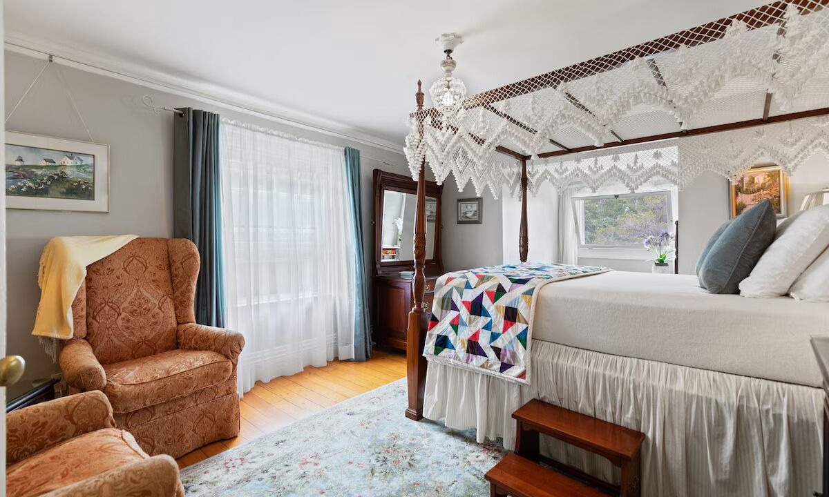 Photo of Bedroom in Phippsburg
