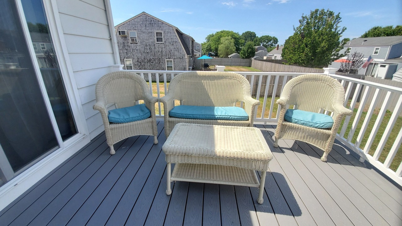 Photo of Patio Balcony in Eastward Look