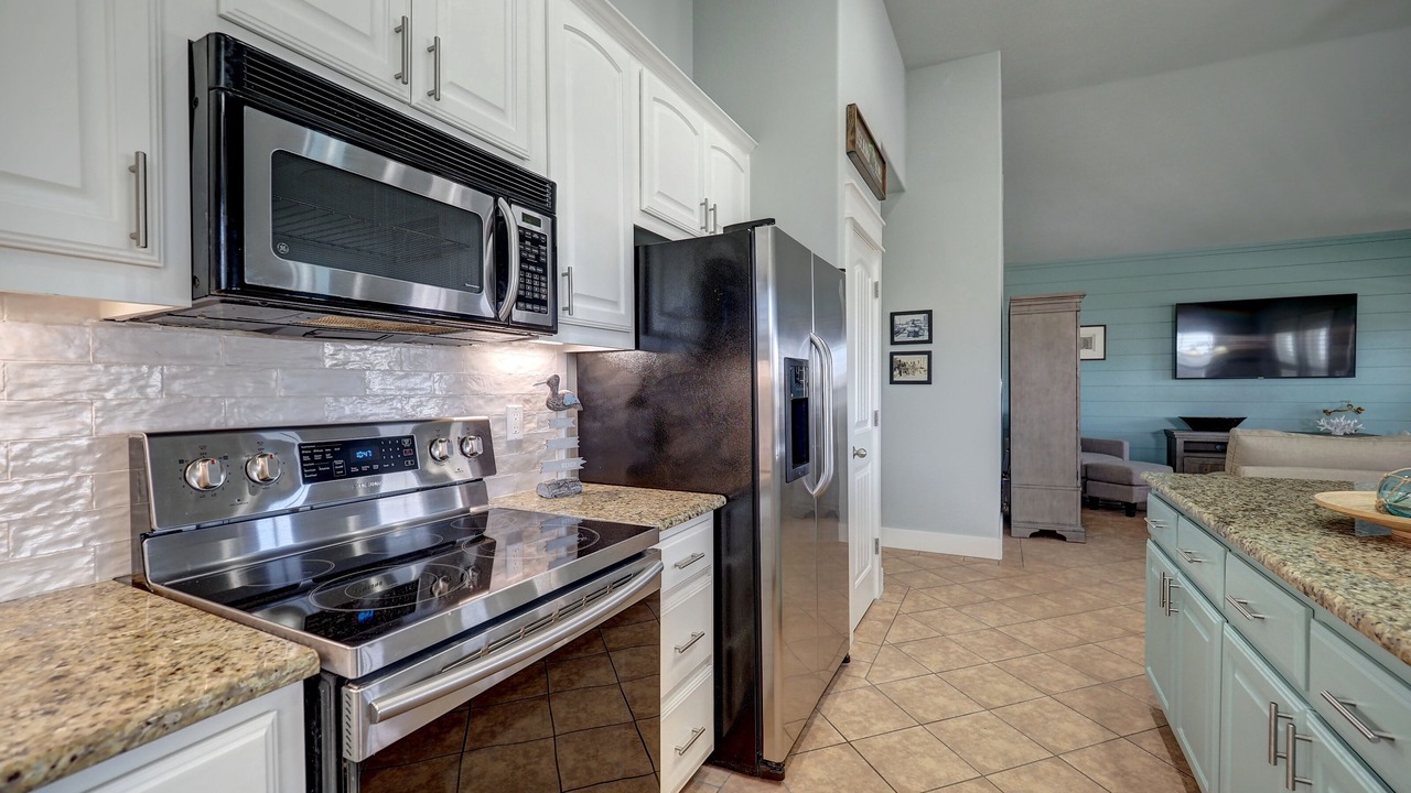 Photo of Kitchen in Leeward Sands