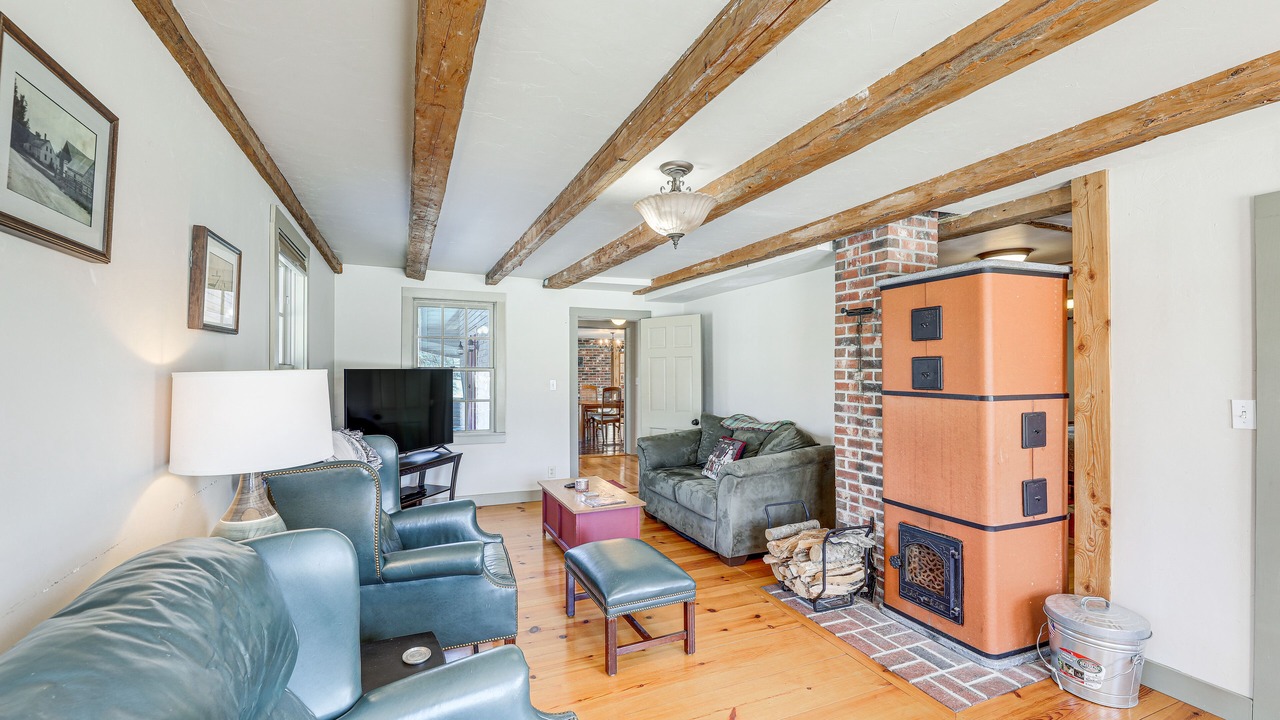 Photo of Bedroom in Center Lovell