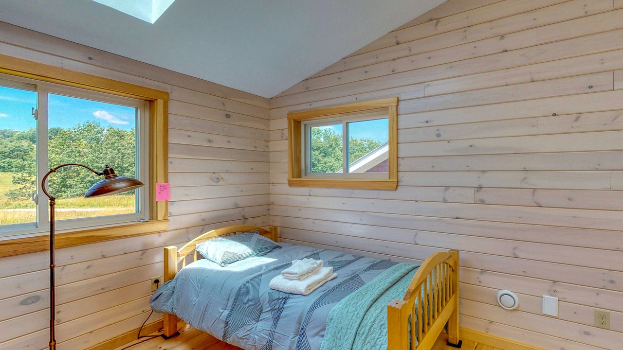 Photo of Bedroom in Bowdoinham