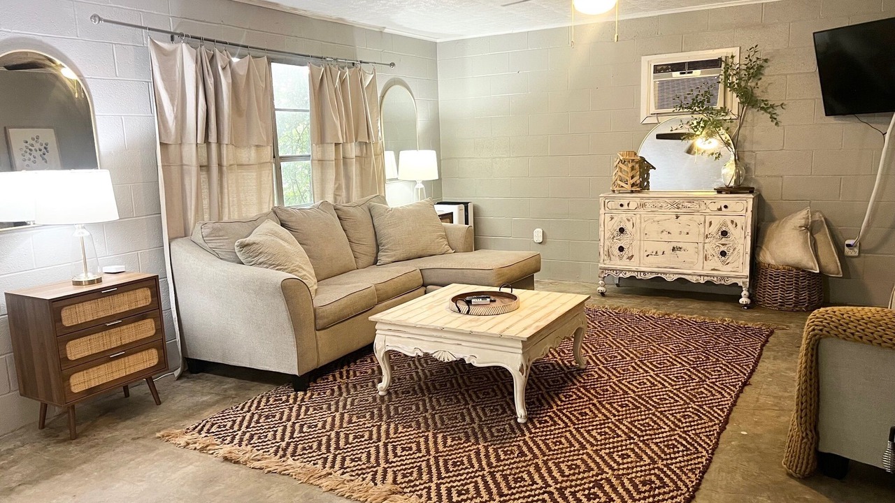 Photo of Livingroom in Jefferson