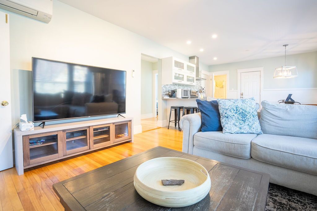 Photo of Livingroom in Oakdale