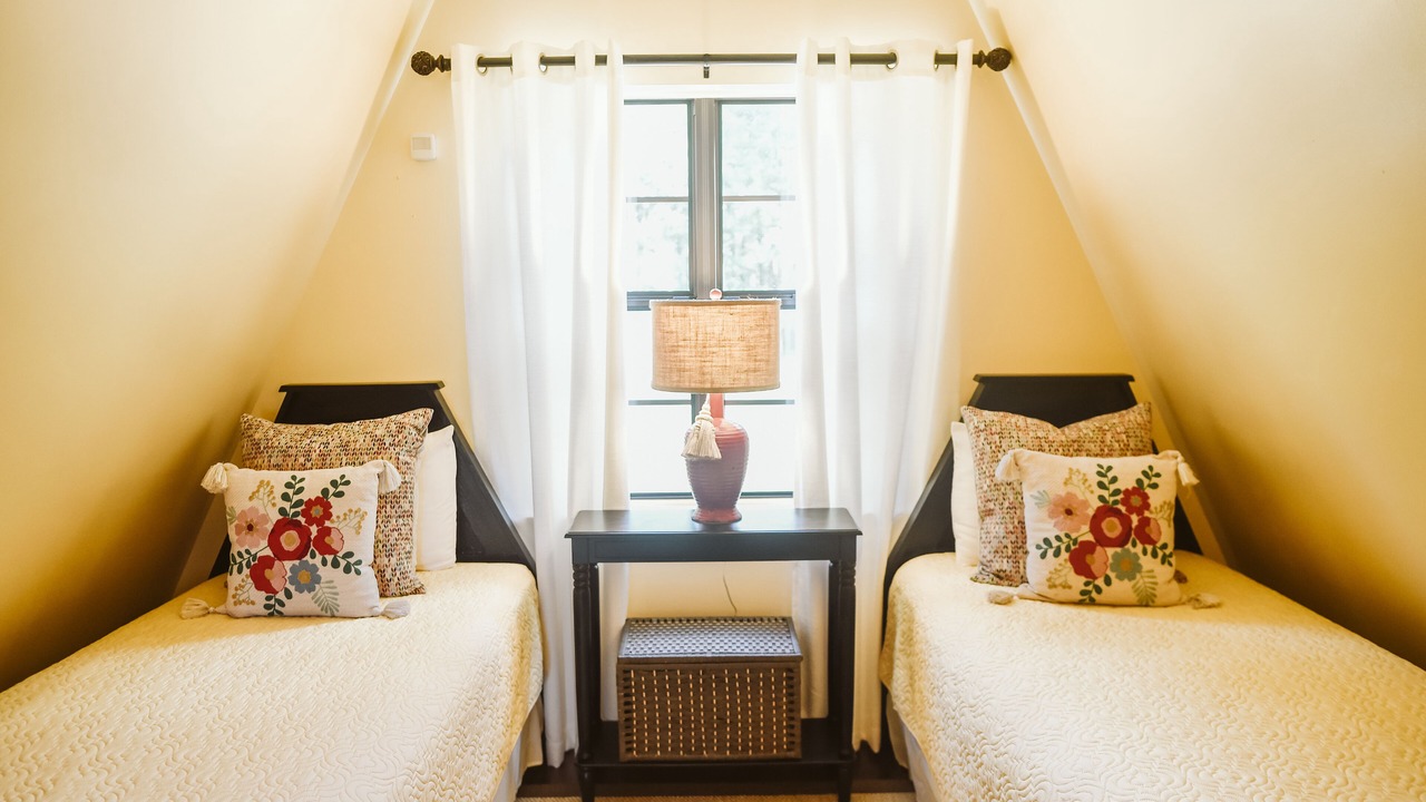 Photo of Bedroom in Centerville